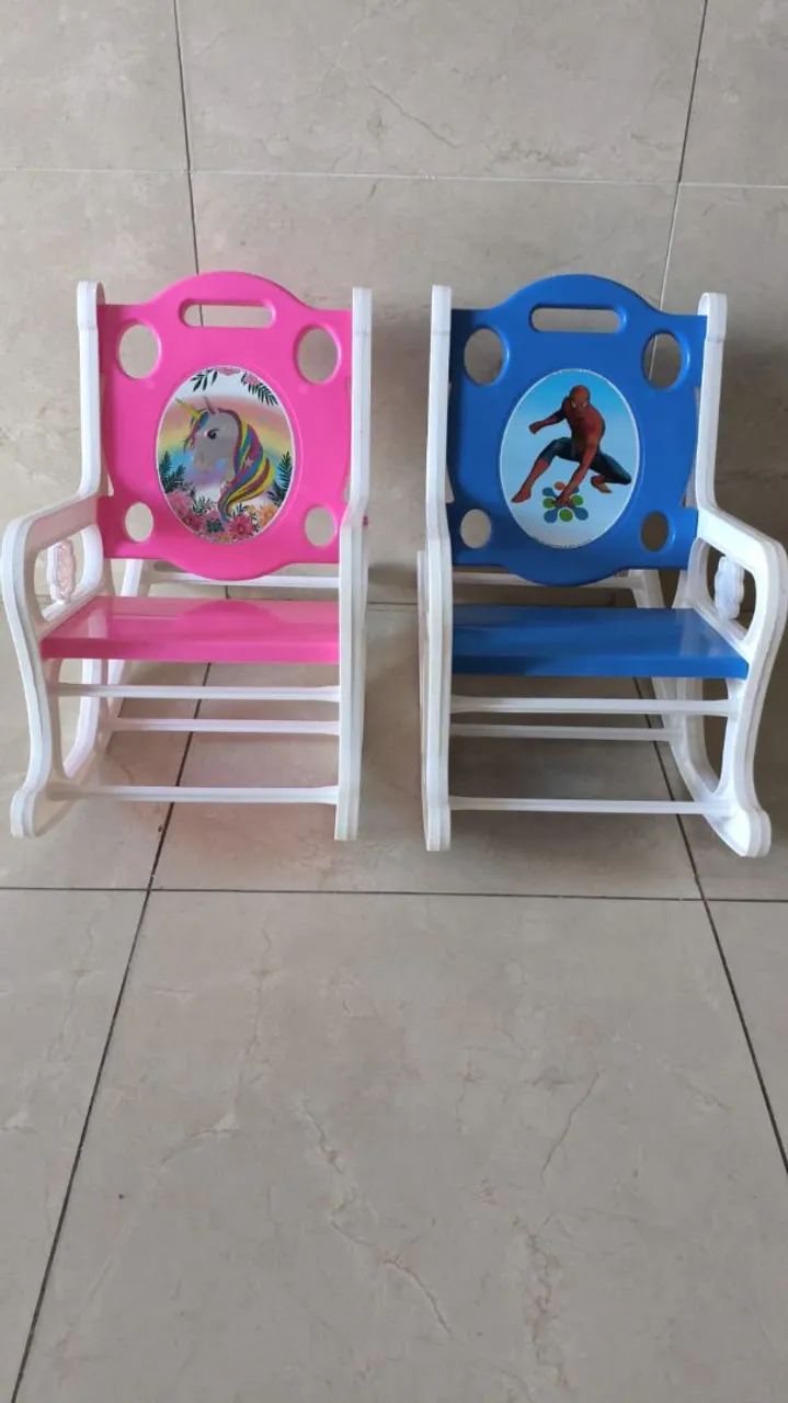 Cadeira infantil de balanço 