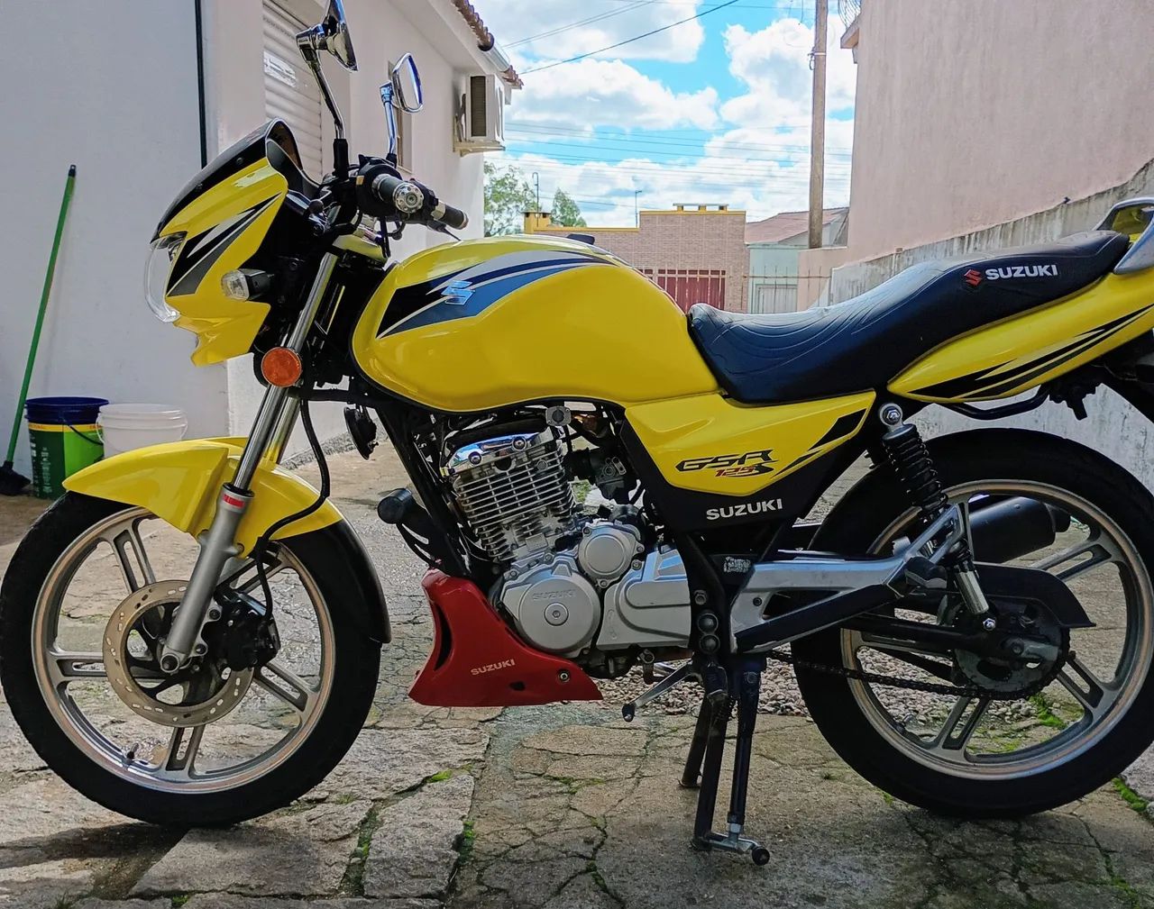 GSR 125 S - Foto 3