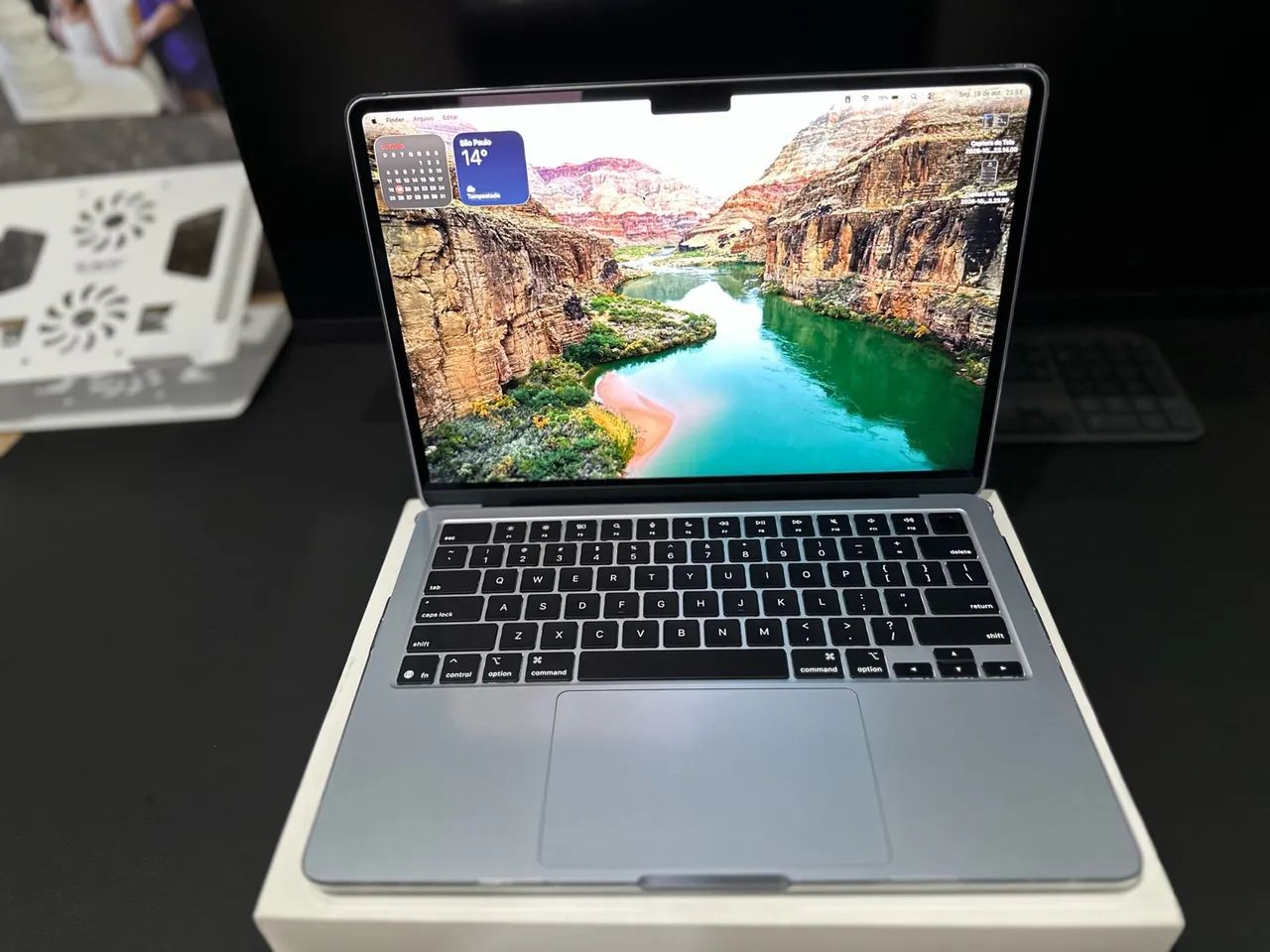 MacBook Air M4 13 Polegadas Sky Blue 16GB 256GB - Bateria 100% - Garantia 2027