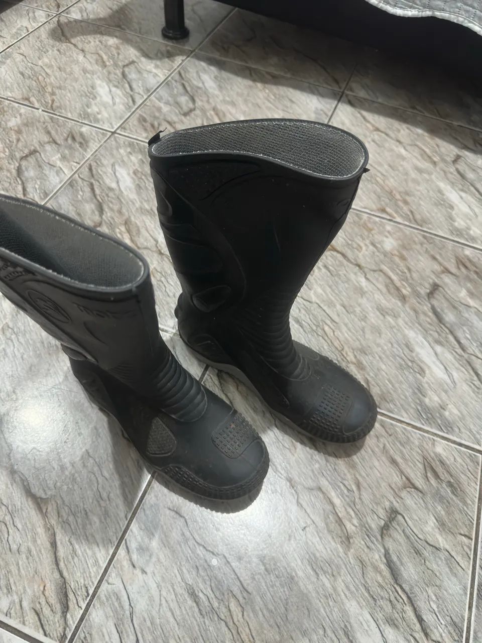 Bota de chuva  - Foto 2