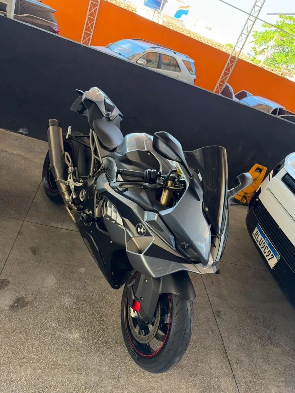 BMW S1000RR