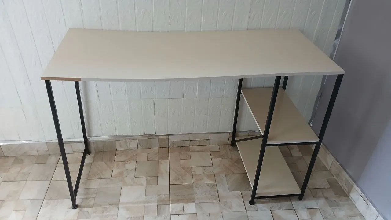 Mesa escrivaninha Office
