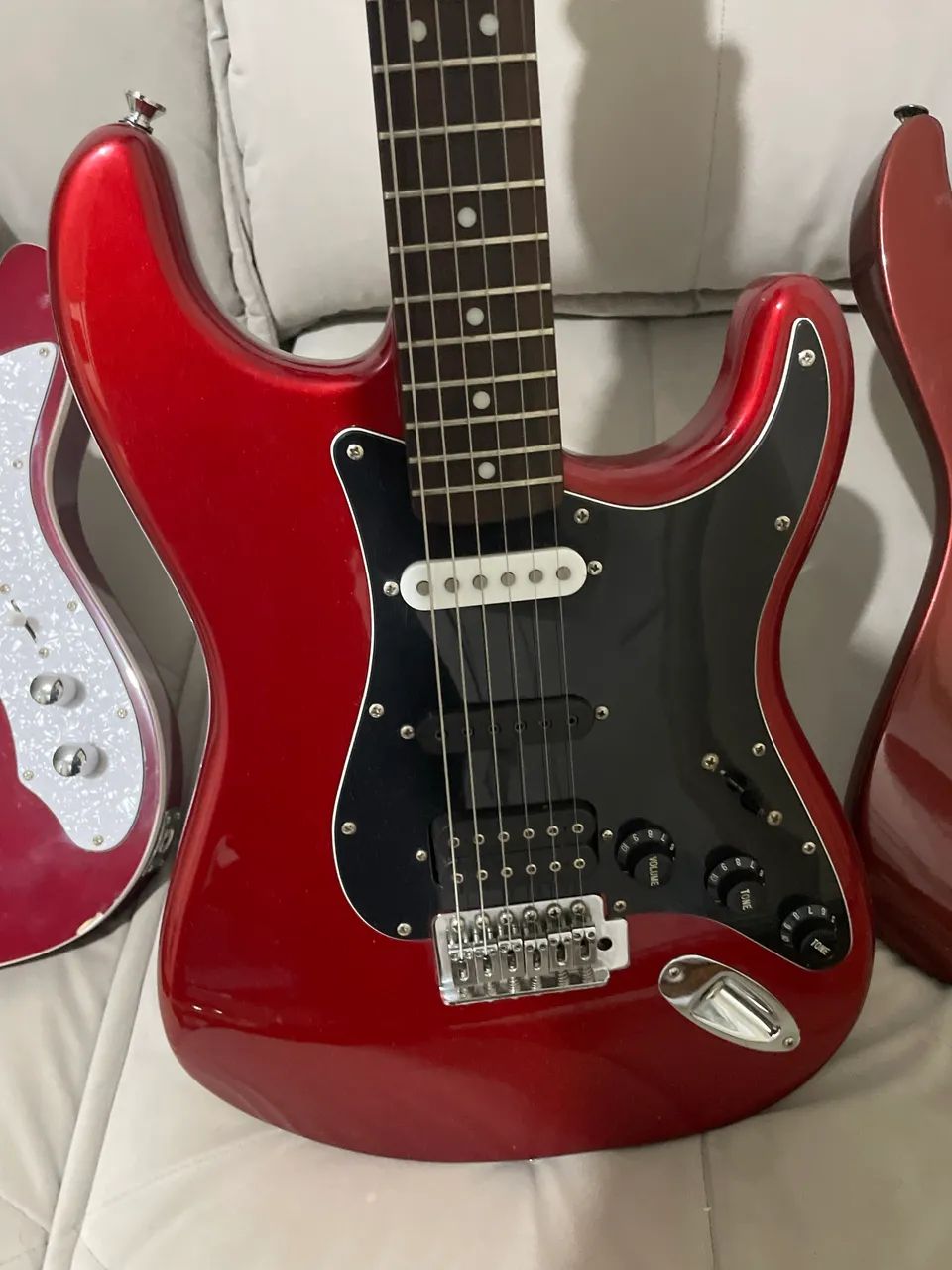 Guitarra Fender Squier Affinity  com dimarzio - Foto 4