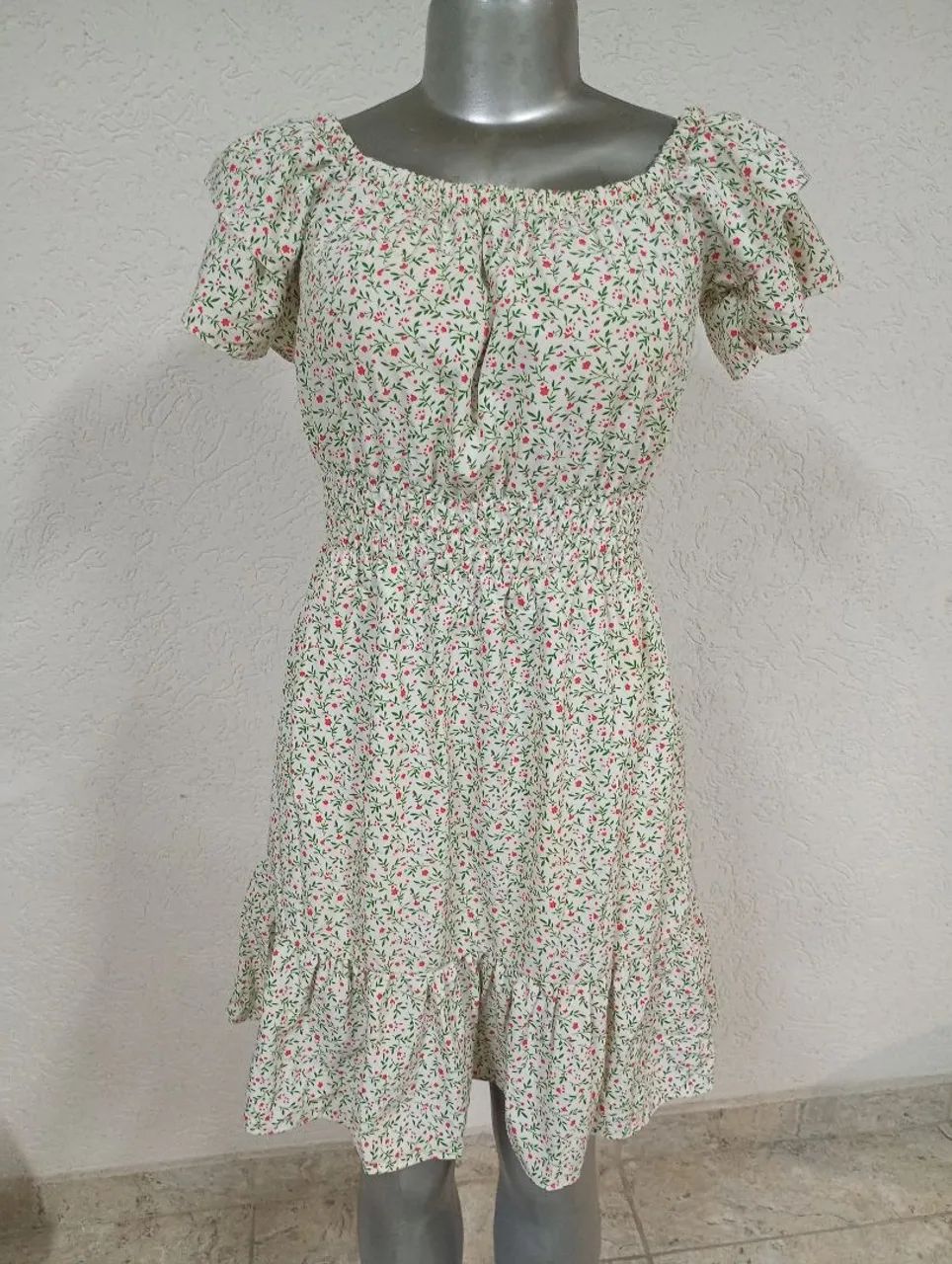 Vestido florido  - Foto 4