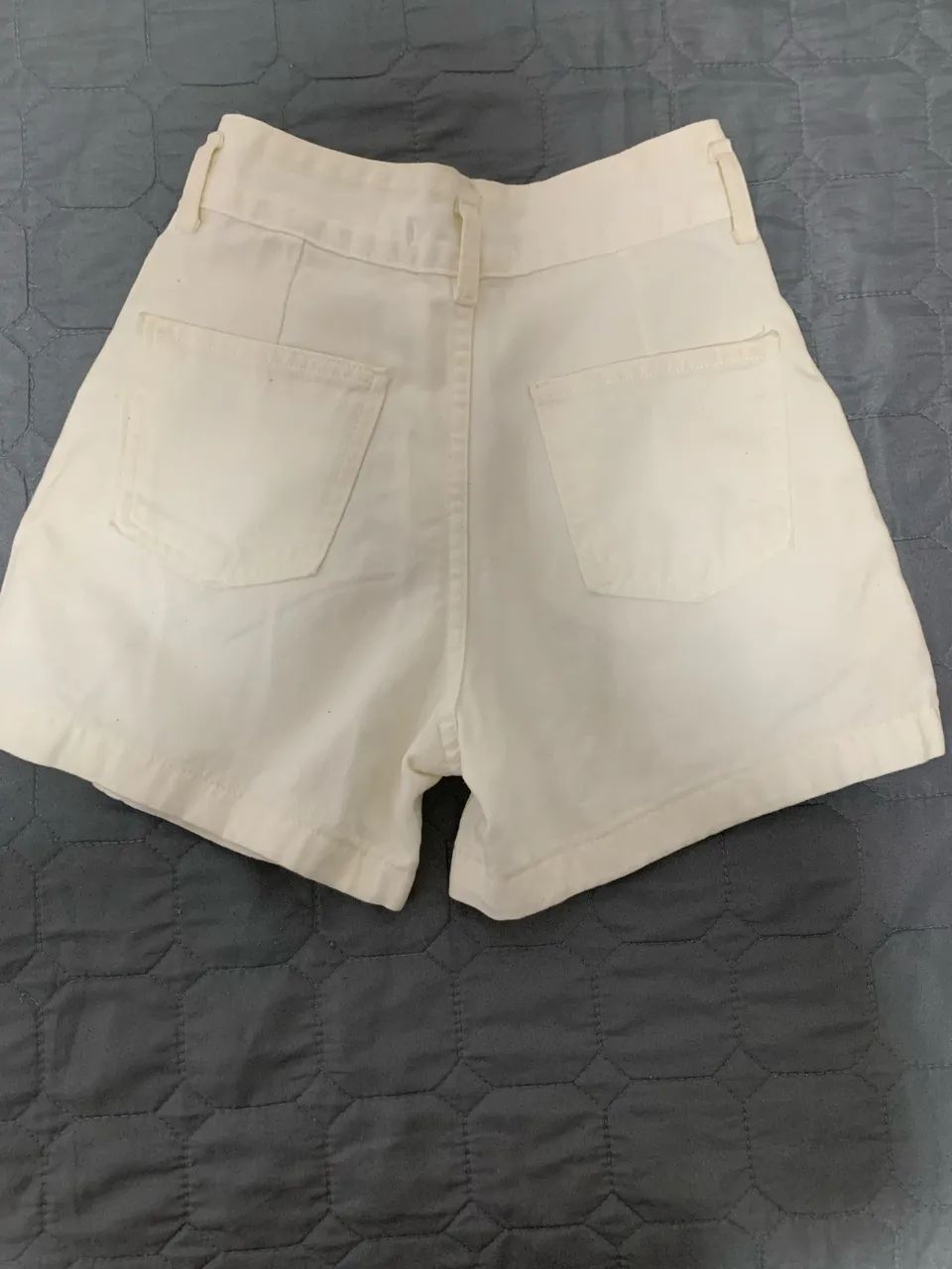 SHORT OFF WHITE FEMININO  - Foto 2