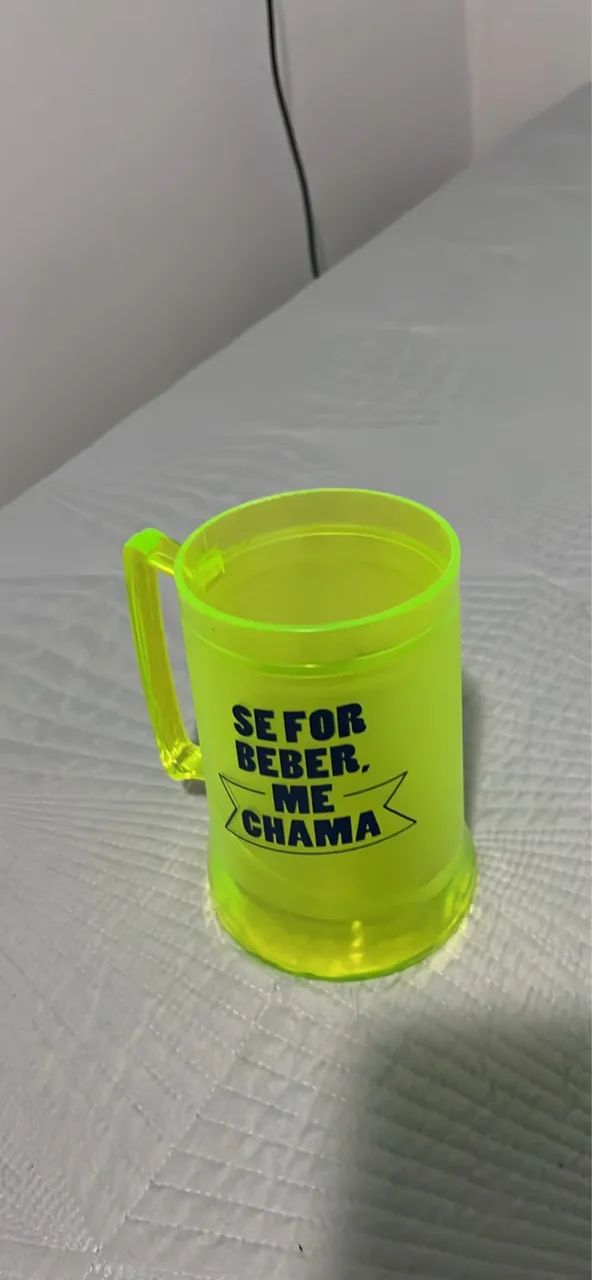Caneca de Chope / Cerveja Acrílica Neon 500ml - "Se For Beber Me Chama"