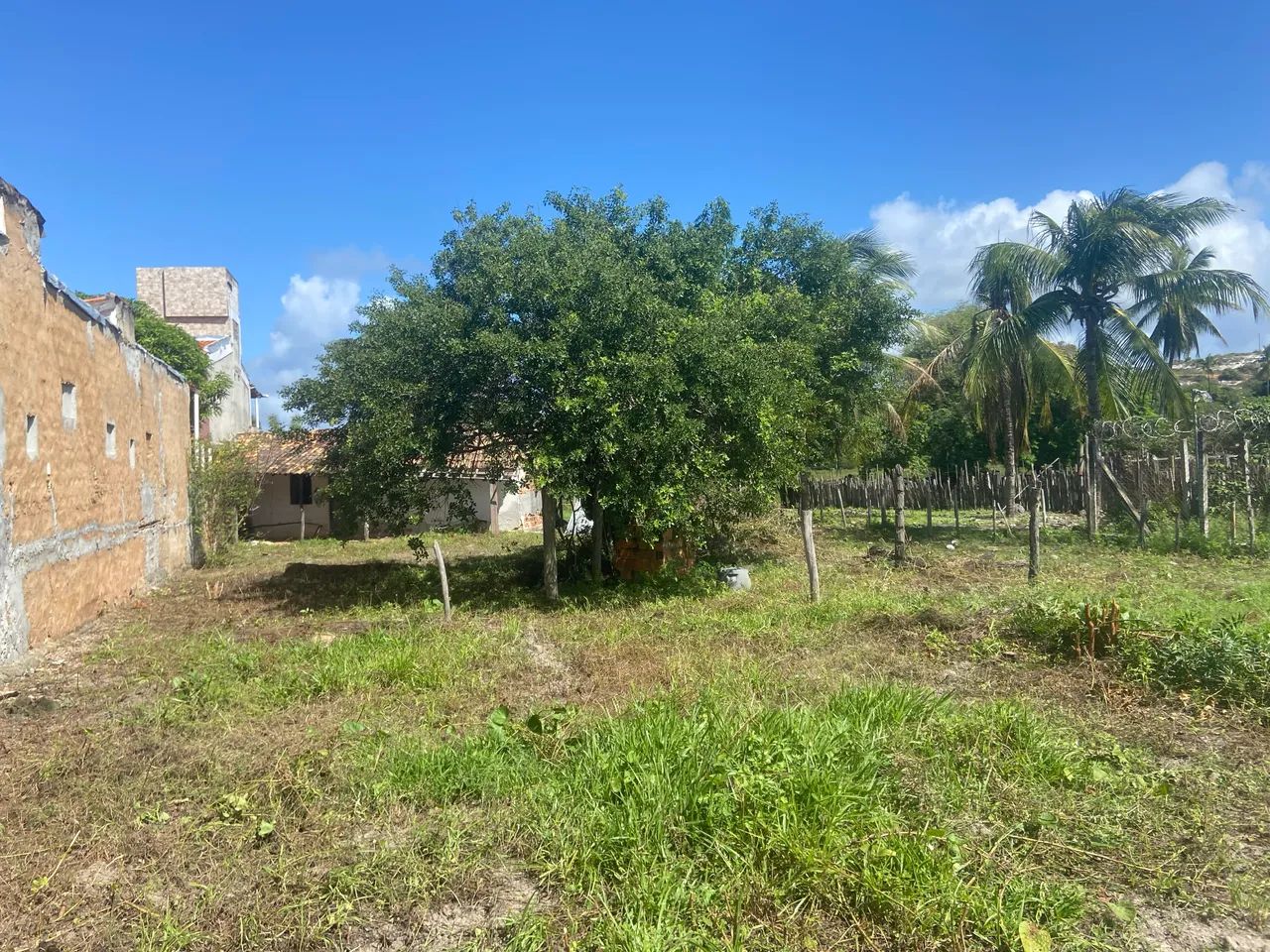 Venda de terreno em baixios 