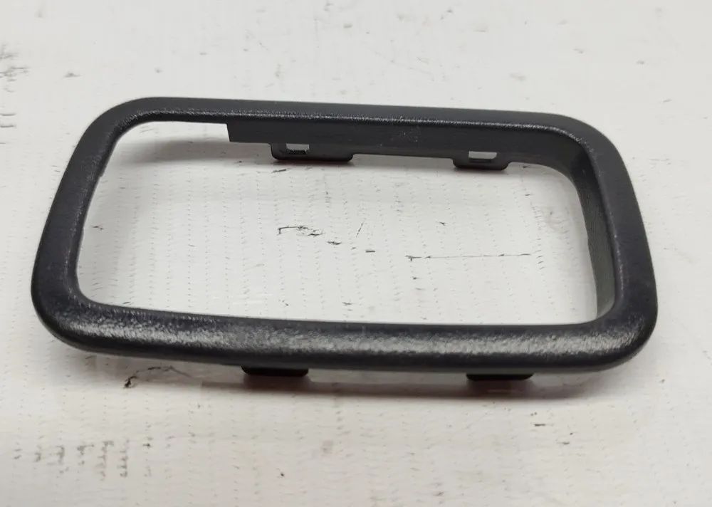 Moldura Maçaneta Interna Frontier Xterra 03/07 Diant 49601 - Peças
