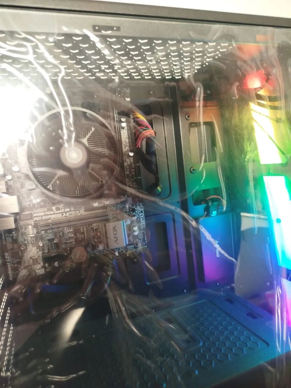 Gaming Computer405754931252439041
