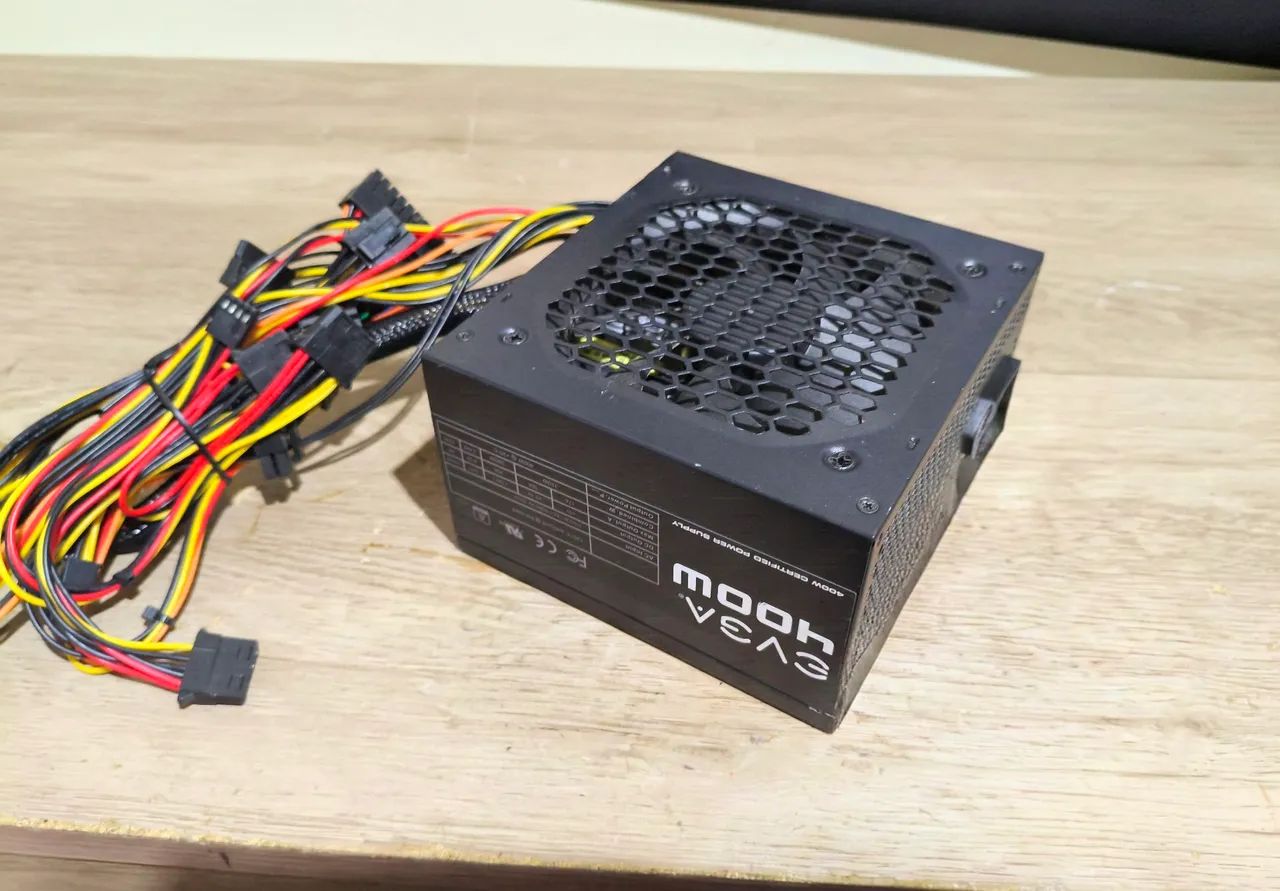 Fonte Gamer EVGA 400W