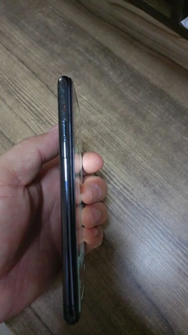 iPhone 11 Pro Max 64 Gigas - Foto 4