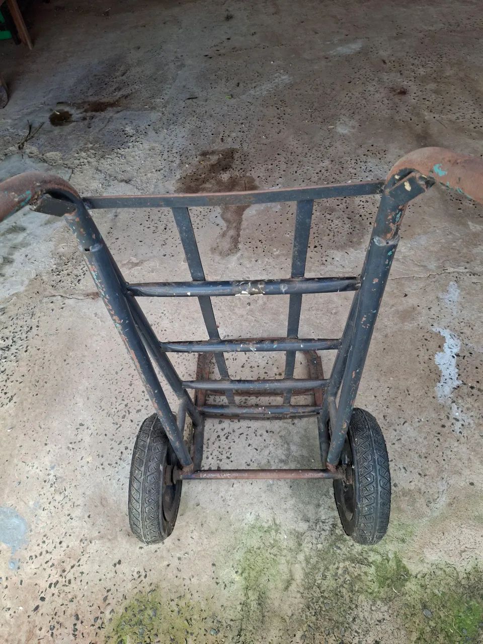 Vendo carrinho para descarga já reforçado  - Foto 3