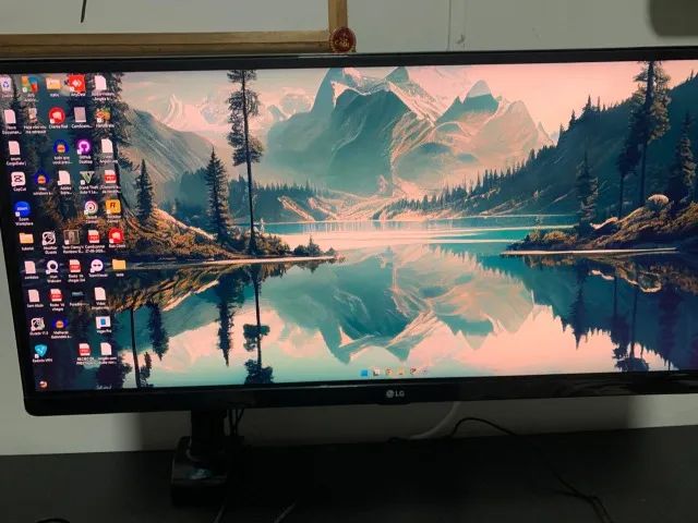 Monitor LG Ultrawide 24 Polegadas 75hz - Foto 2