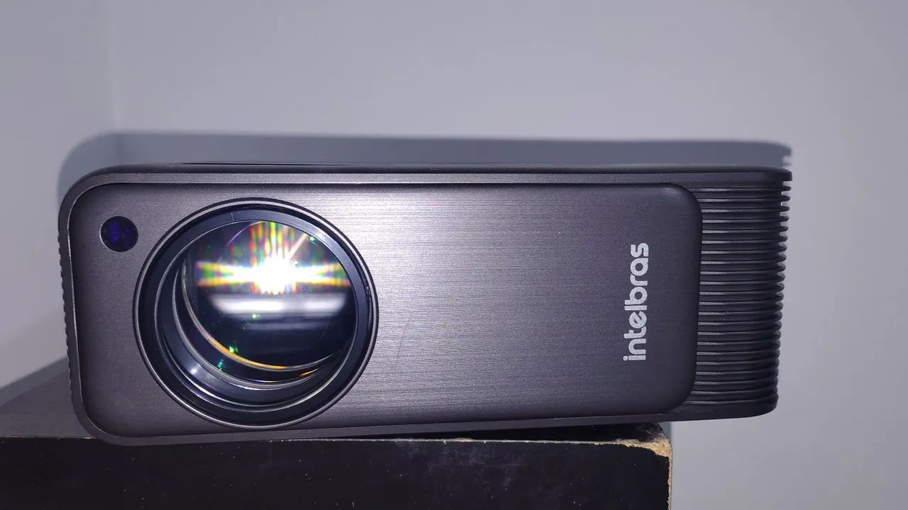 Projetor Intelbras FullHD 
