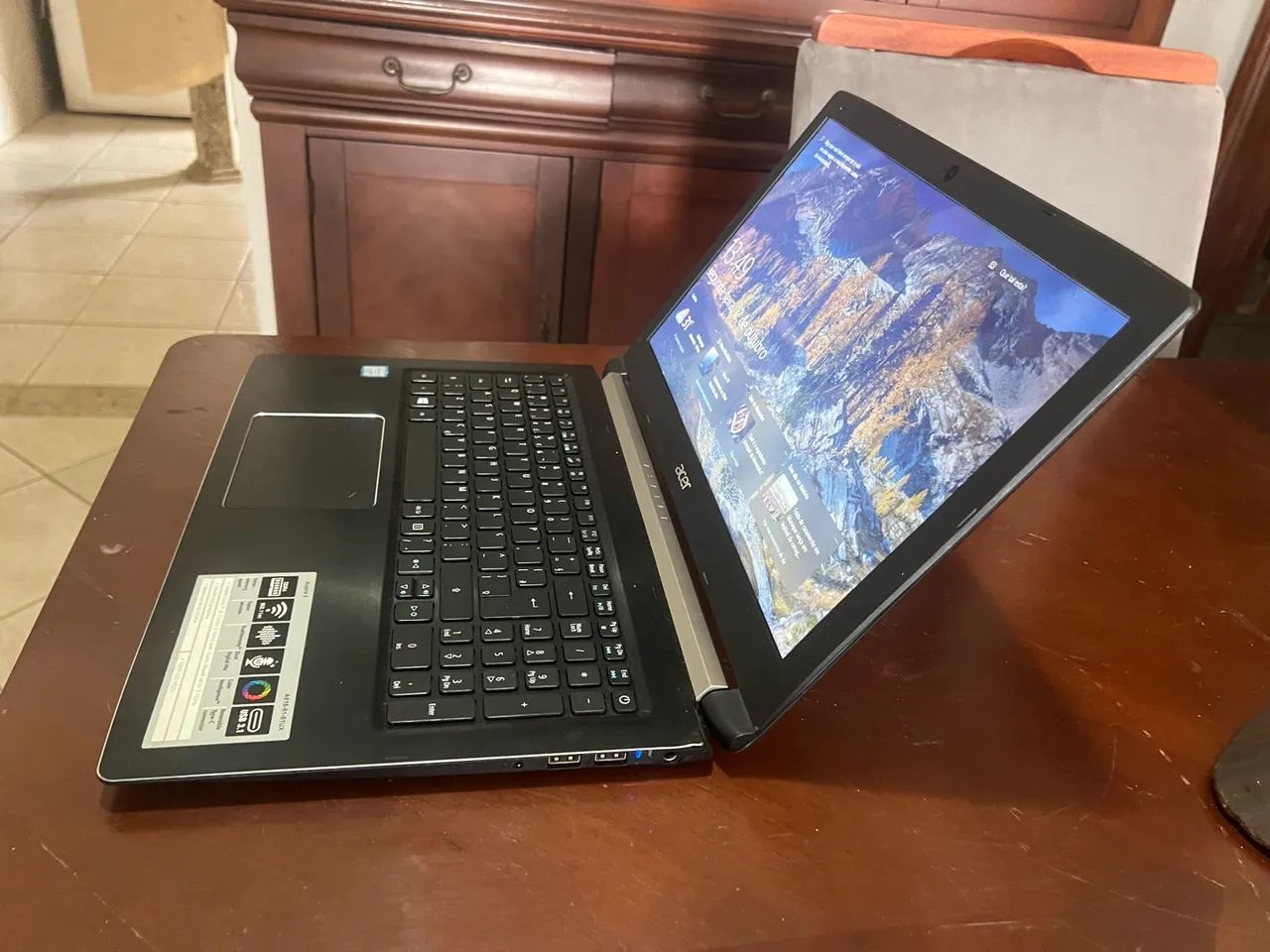 Notebook Acer Aspire 5 com 8gb RAM 7th corei5  - Foto 4
