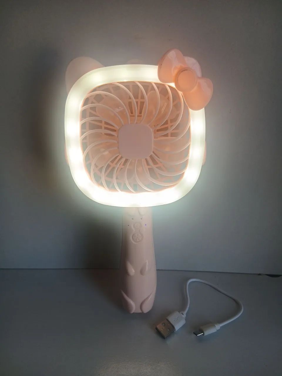 Mini Ventilador Hello Kitty com LED