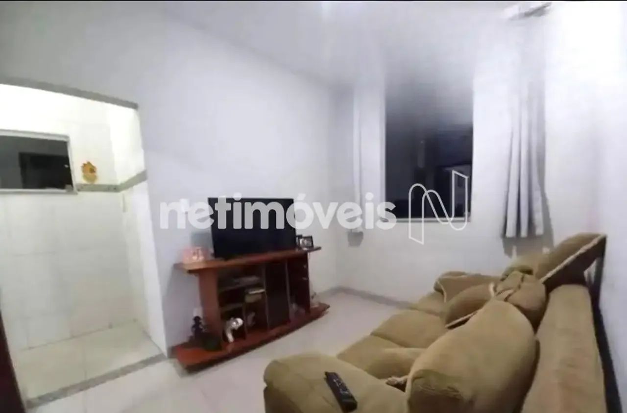 CASA AMPLA E BEM LOCALIZADA NO BAIRRO ESPLANADA
