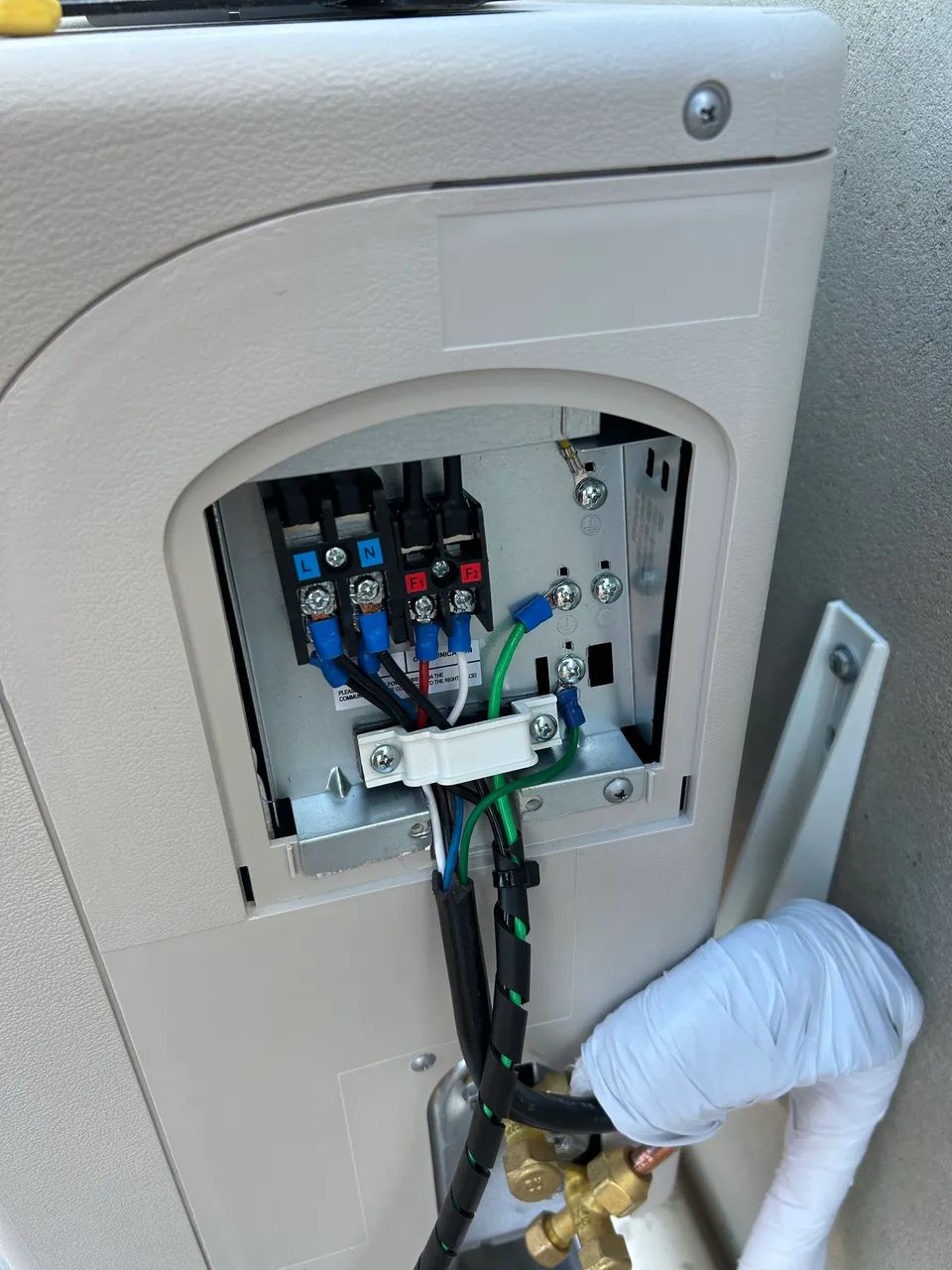 Instalação e Limpeza de ar condicionado  - Foto 3