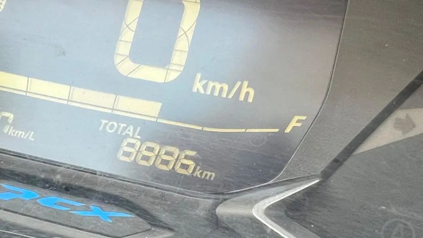 PCX 2023 - Foto 4