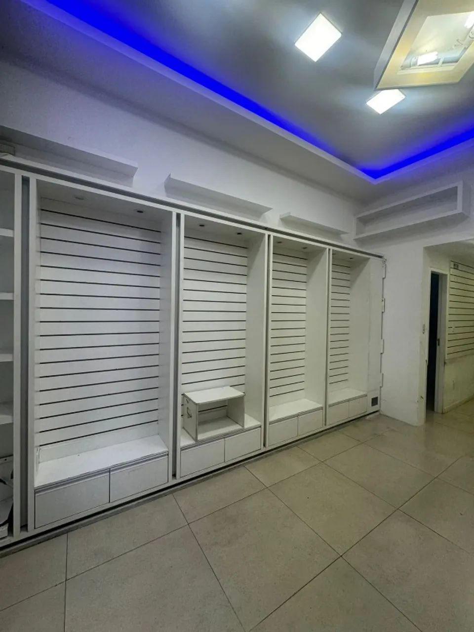 Moveis em MDF para loja - Foto 4