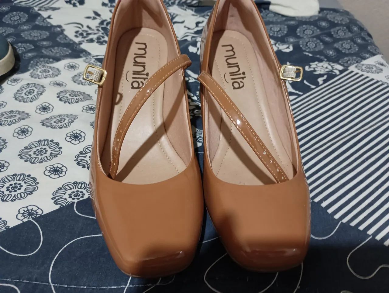 Sapato boneca novo - Foto 2