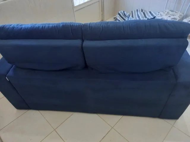 Sofa cama 800 / mesa com quarto cadeira 300 / duas cômodas 400  - Foto 5