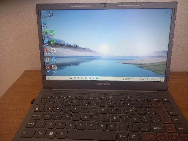 Notebook Positivo com acessórios  - Foto 4