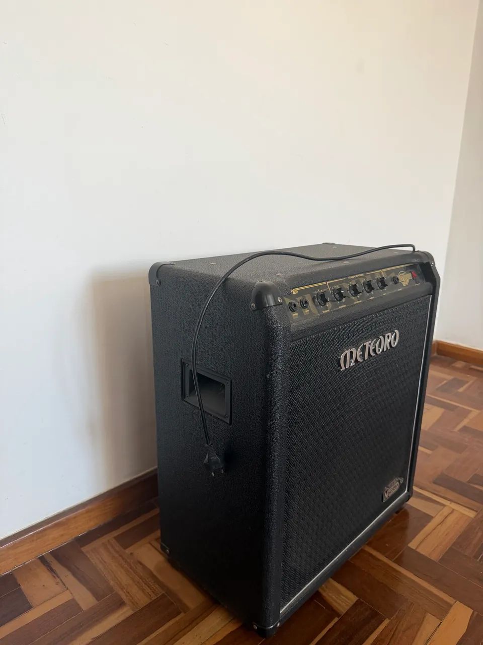 Amp p/ Baixo Meteoro Nitrous 150B - Foto 2