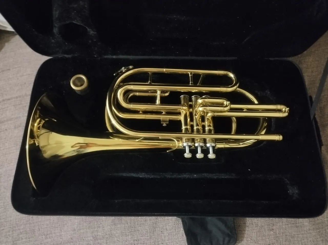 Trombonito ?