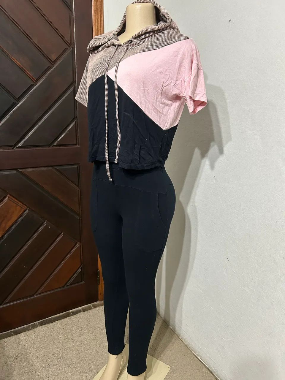 Conjunto feminino - tamanho M - Foto 3