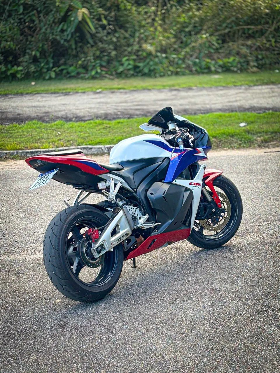 CBR 600 RR  - Foto 4