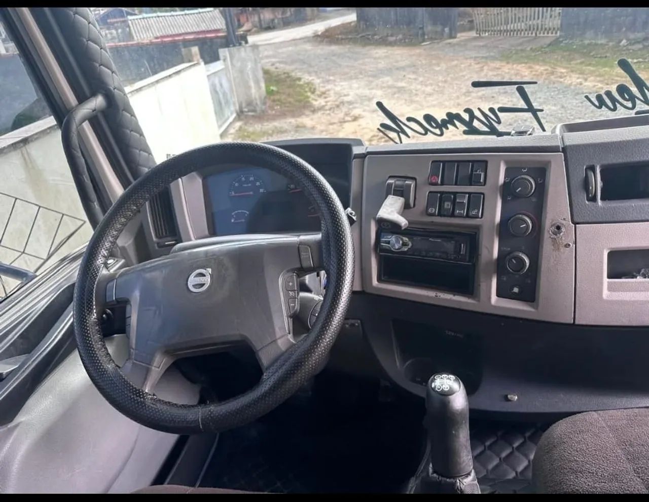 Volvo VM 330  - Foto 5