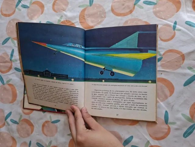 Livro antigo com dedicatória Voos interplanetários  - Foto 3
