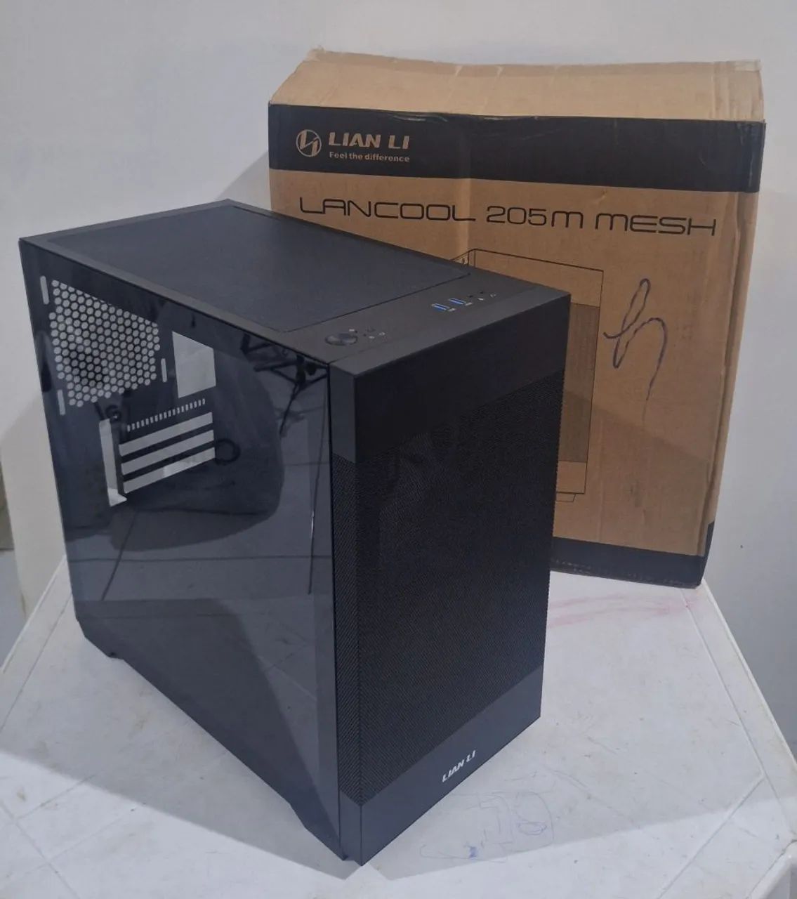Gabinete Gamer Lian Li