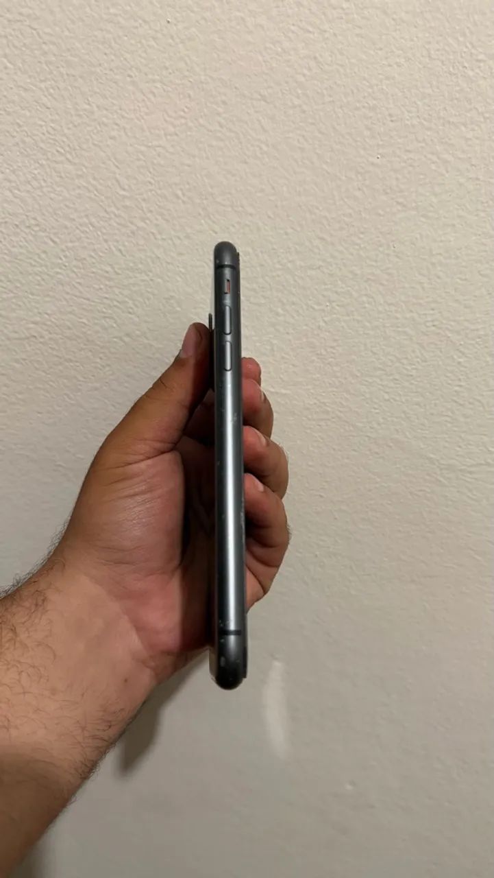 IPHONE 11 PRETO - 64GB ( PRA IR RÁPIDO ) - Foto 2