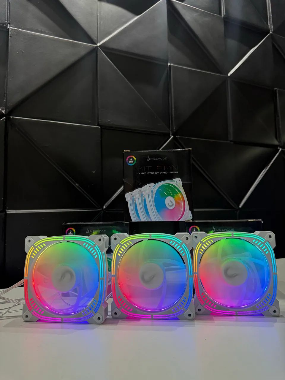 Kit 3 fans ARGB Aura white + controladora 