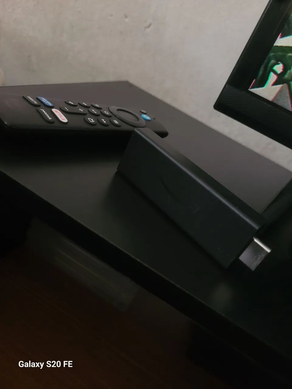 Fire TV Stick - Alexa (3ª geração)