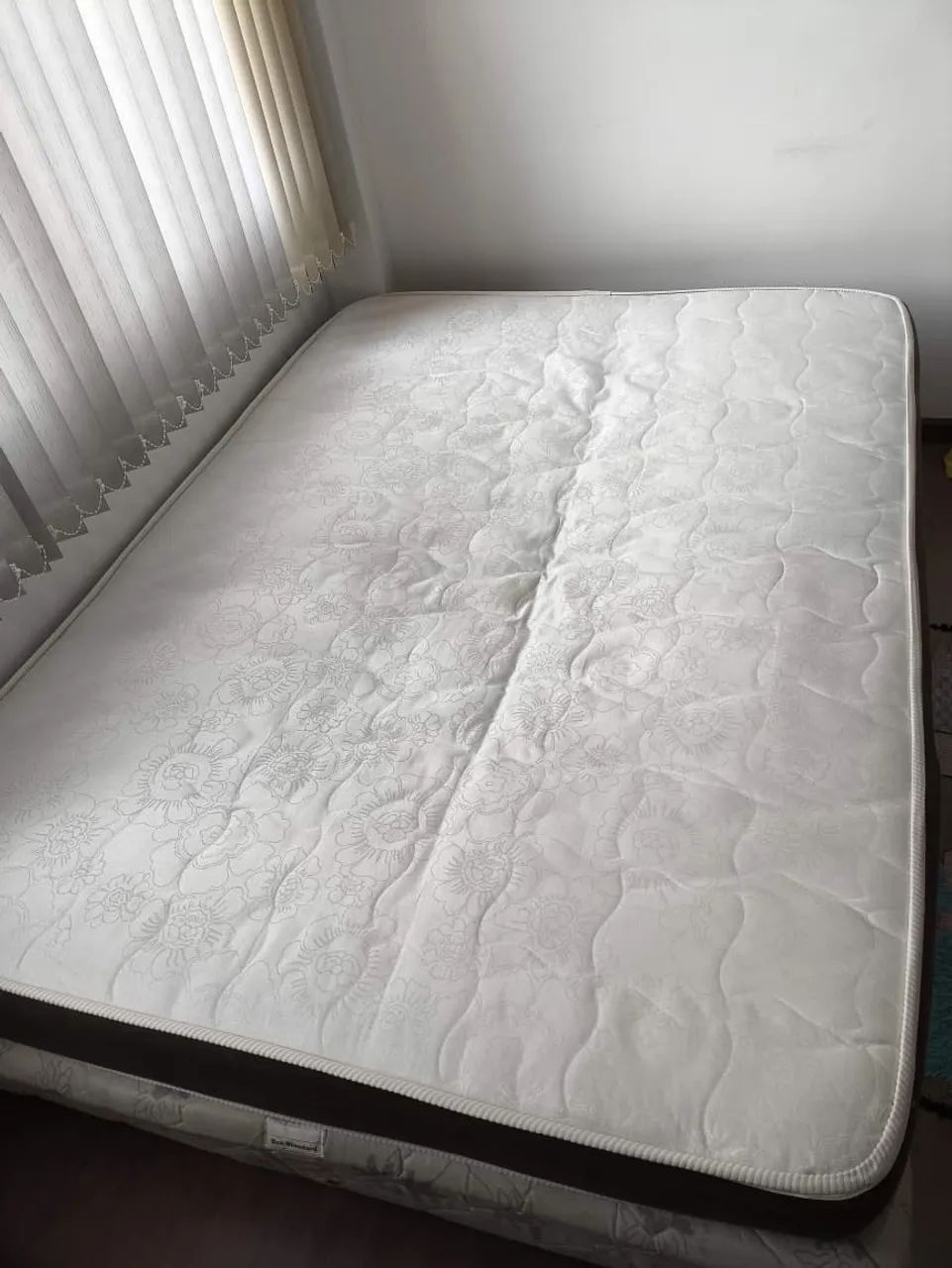Colchão + base de cama box casal  - Foto 3