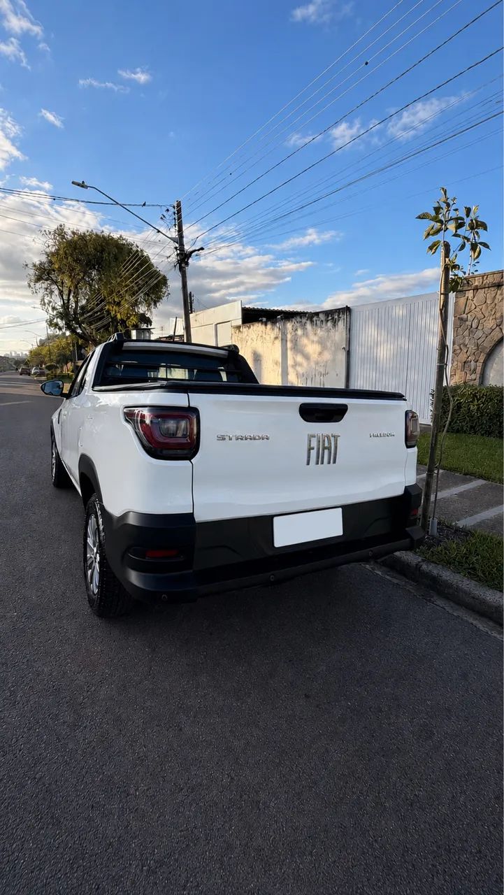 Fiat Strada Freedom 1.3 Flex 8V CS Plus 2022 - Foto 3