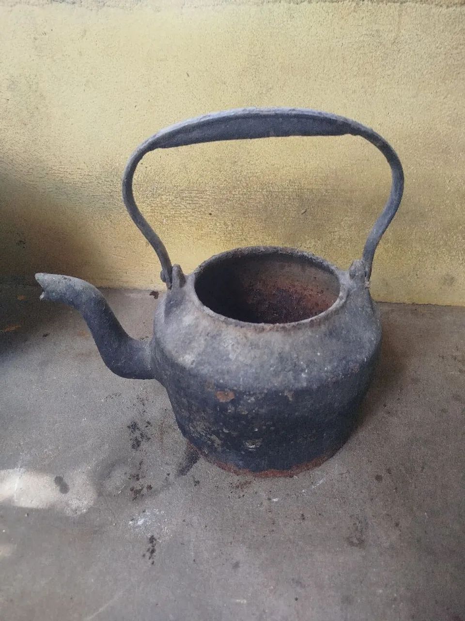 Chaleira de ferro  - Foto 2