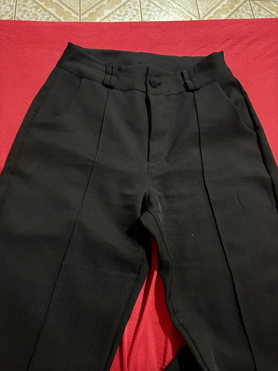 Calça preta tamanho M 