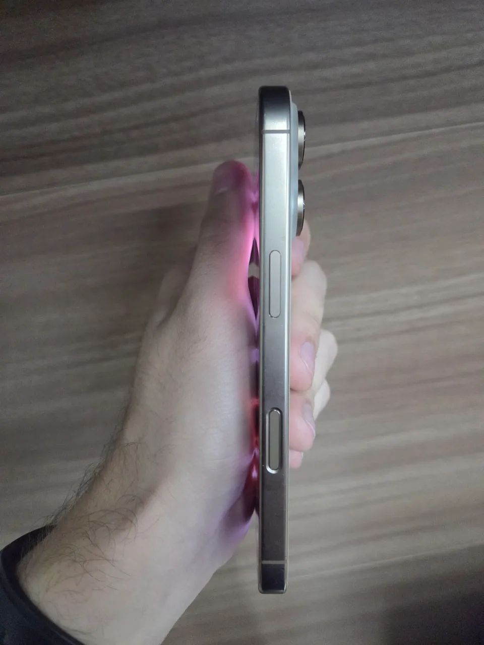 Iphone 16 pro  - Foto 4
