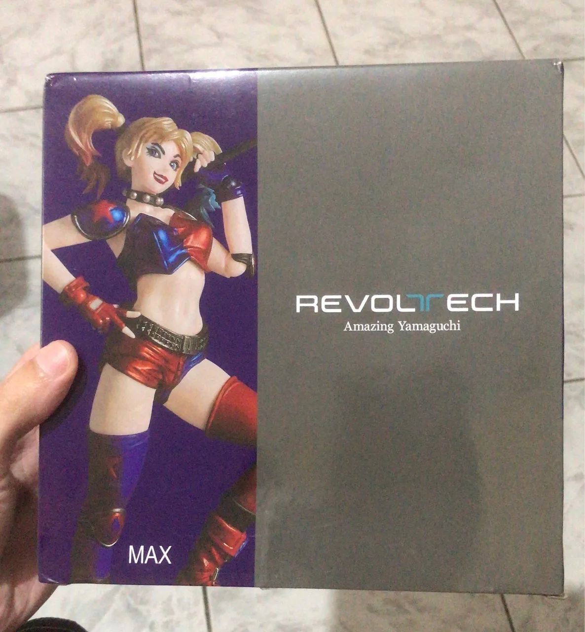 Harley Quinn Revoltech (bootleg)