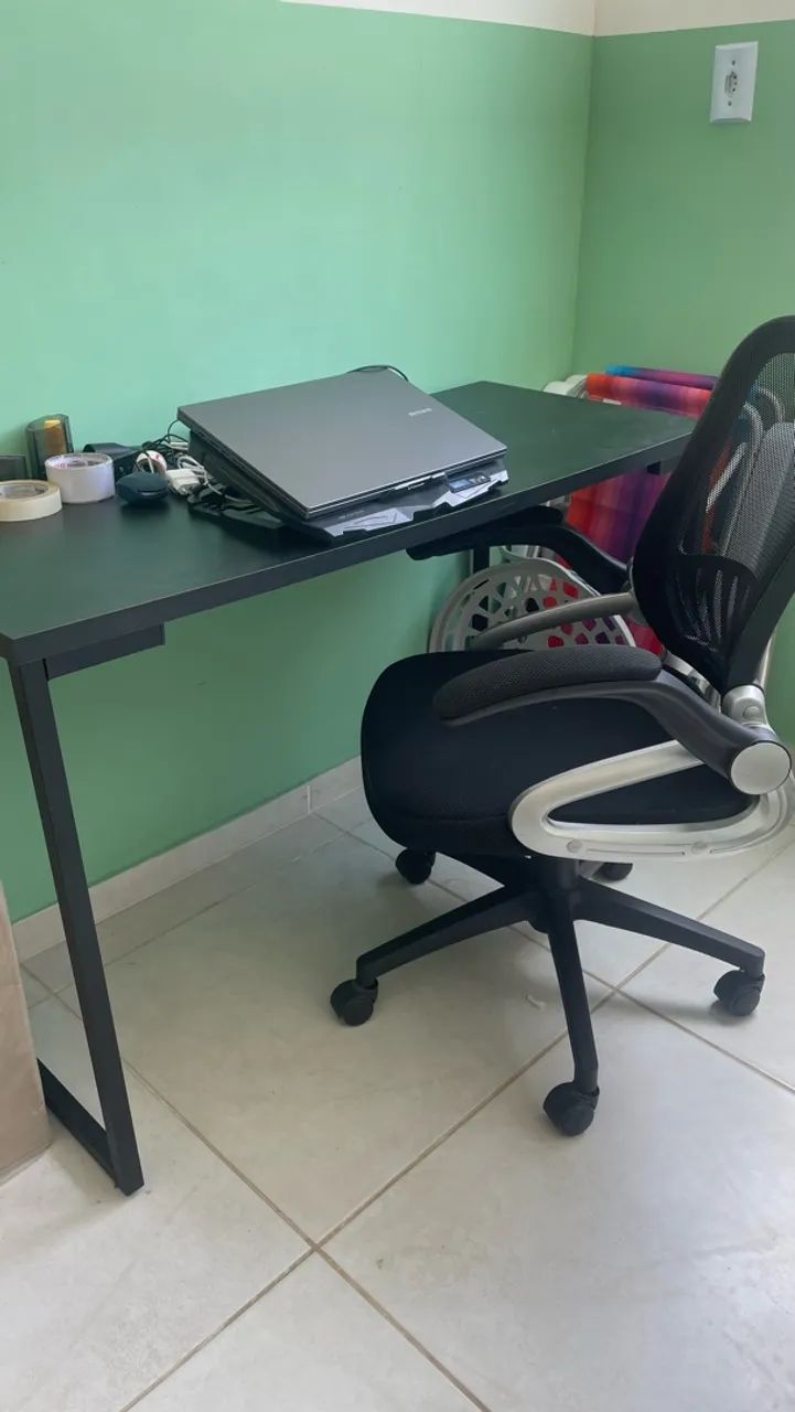 Cadeira e Mesa de escritório  - Foto 2