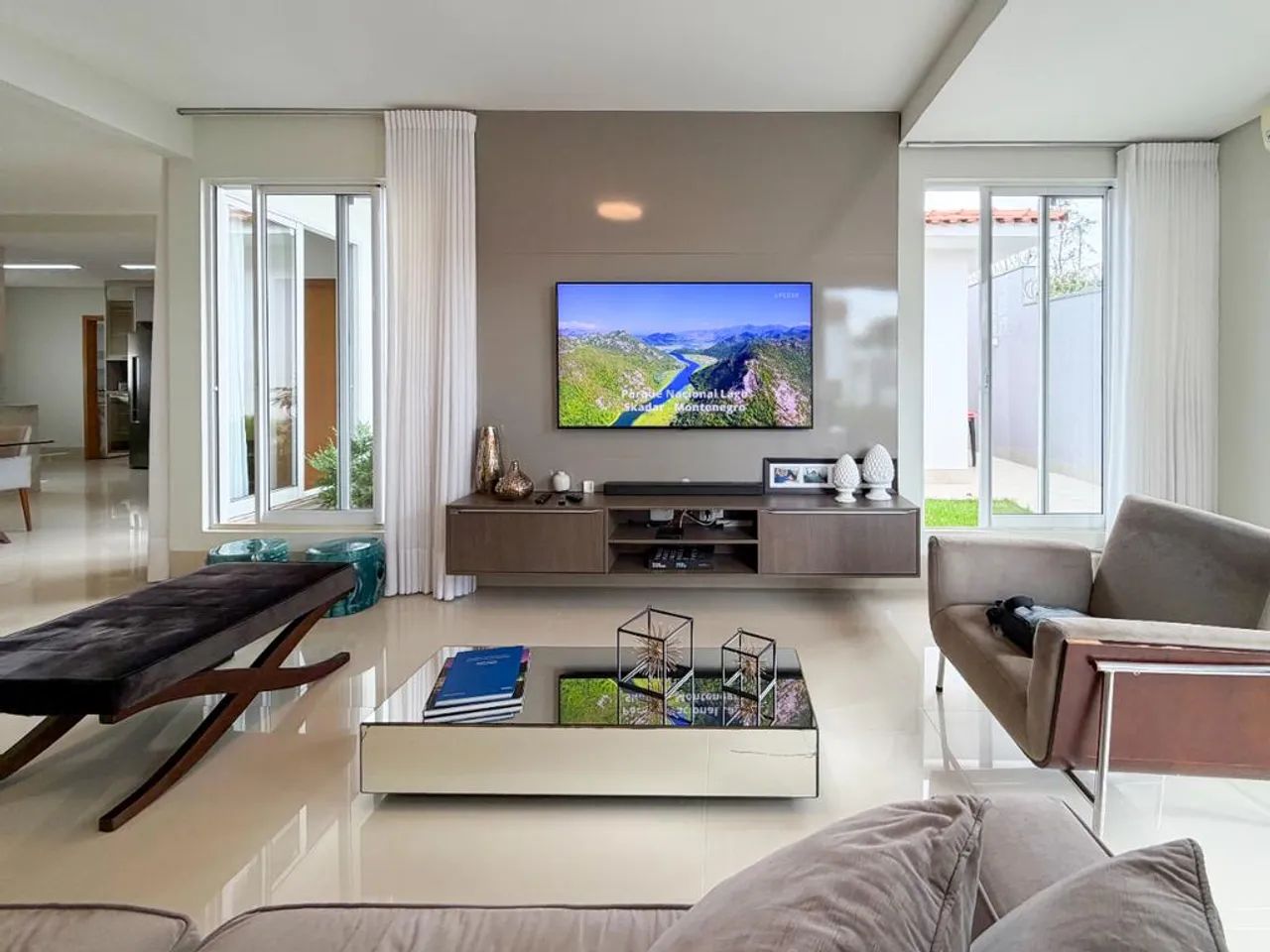 Casa à venda em Maring á, Zona 05, com 3 quartos, com 279.28 m² - Foto 4