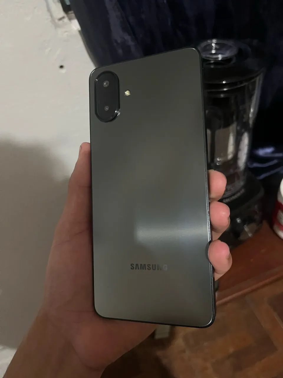 Vendo um celular A07 literalmente novo 450