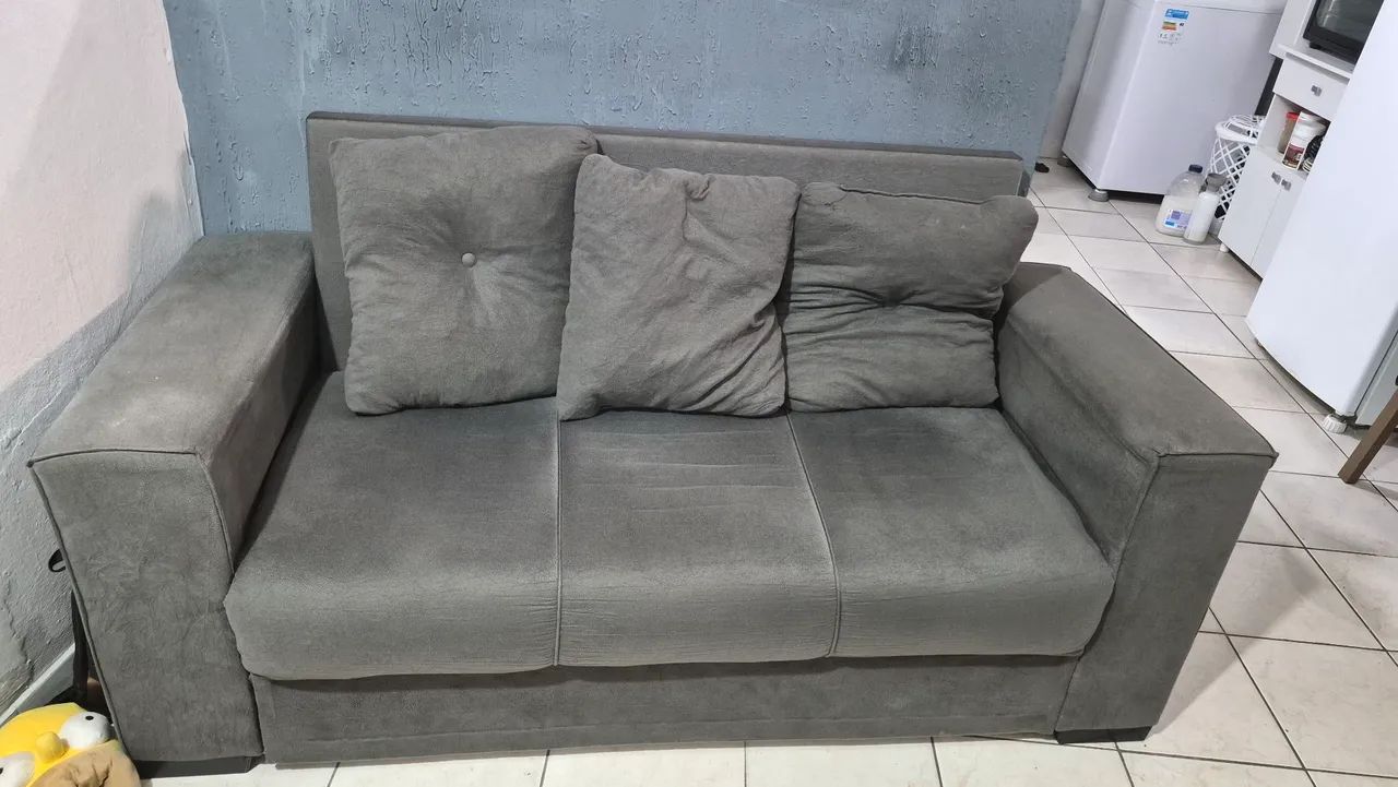 Conjunto 2 sofás - em bom estado de uso  - Foto 2