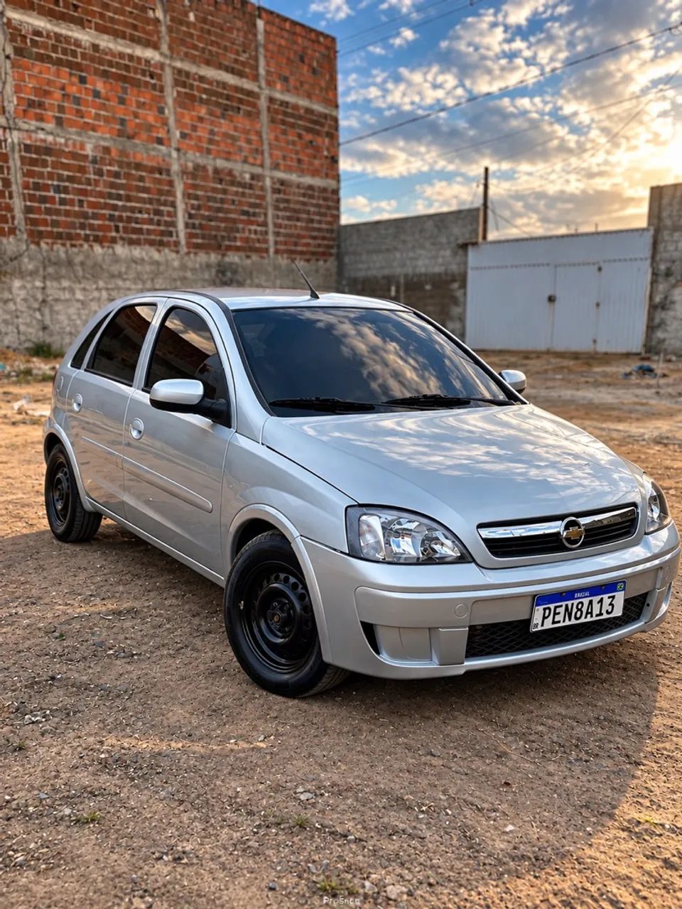 Chevrolet Corsa HAT. MAXX 1.4 8V ECONOFLEX 5P 2011