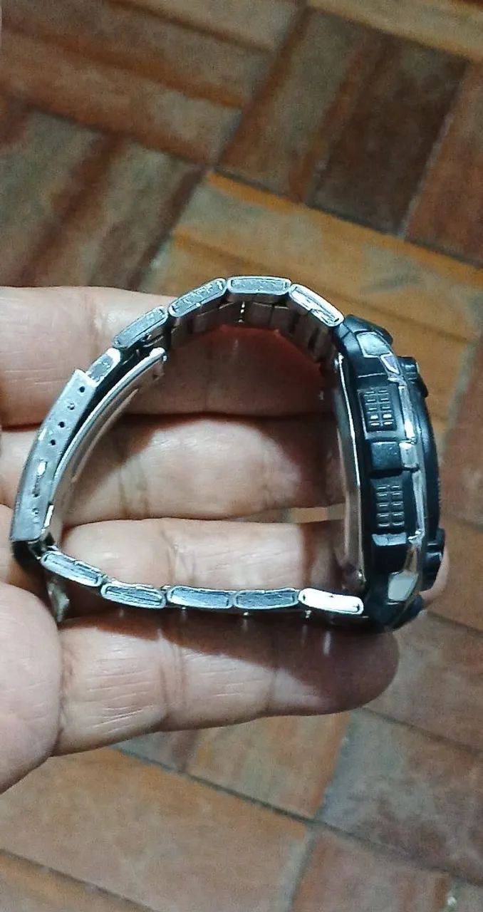Relogio casio modelo AE2000W pulseira similar funcionando 100%  - Foto 4