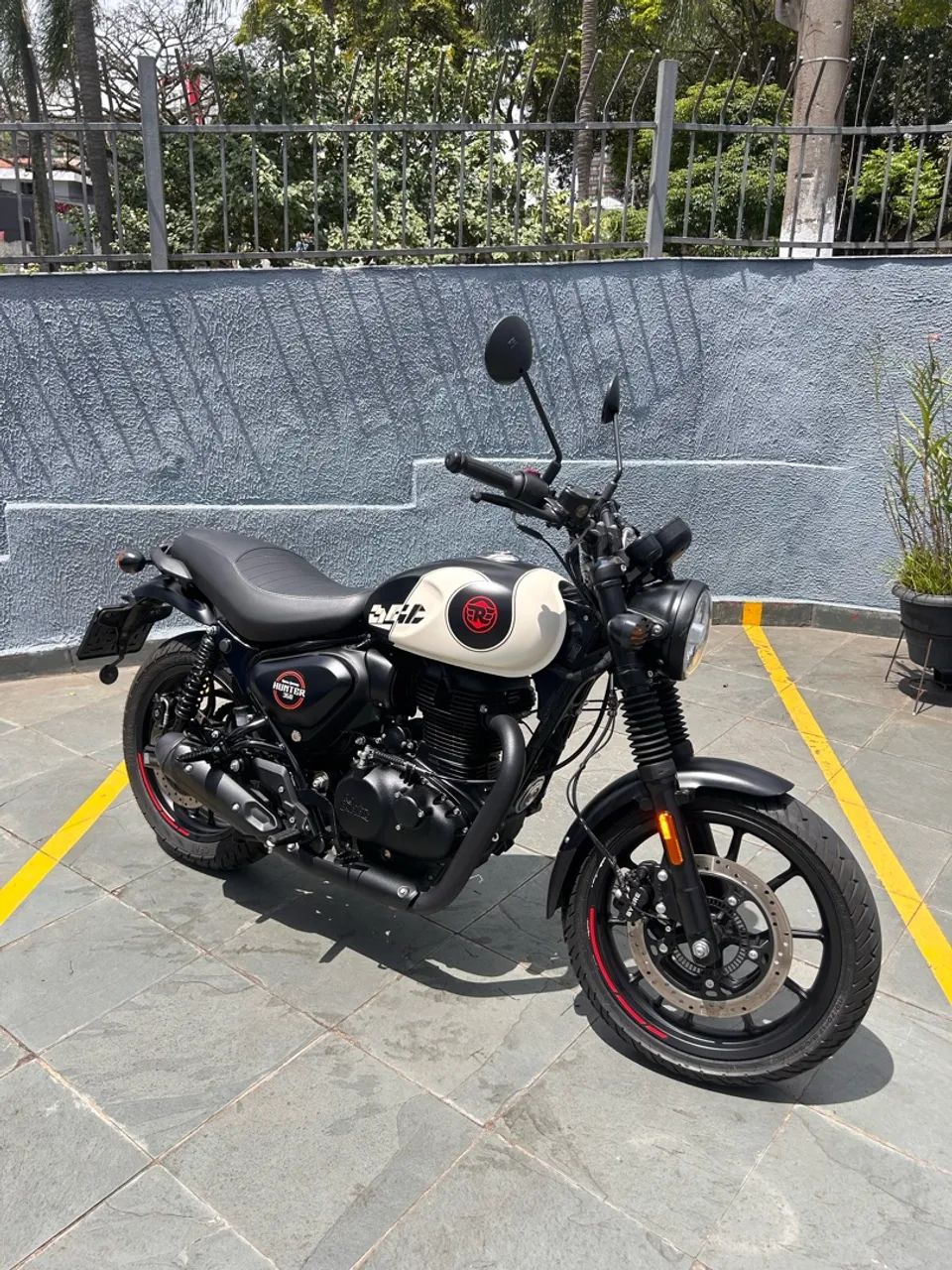 Hunter 350 2027 - Foto 2